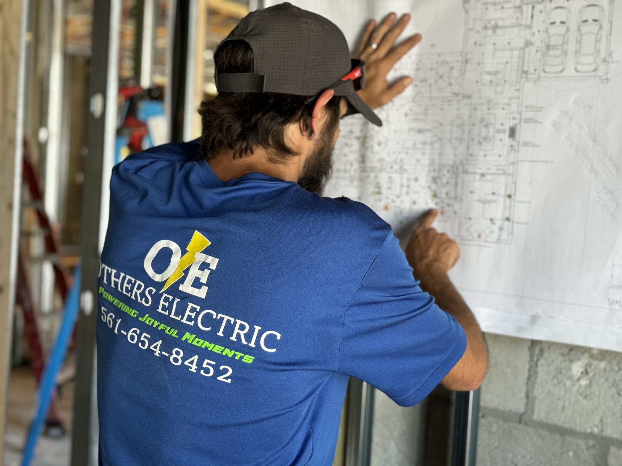 Others Electric commercial electrical services in Florida